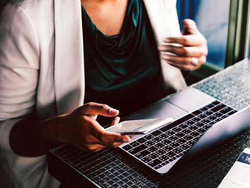 ¿Cómo ayudamos a un nómada digital canadiense a obtener la residencia en España?